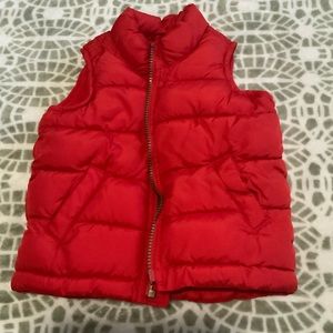 Old navy red frost free vest 18-24 mos